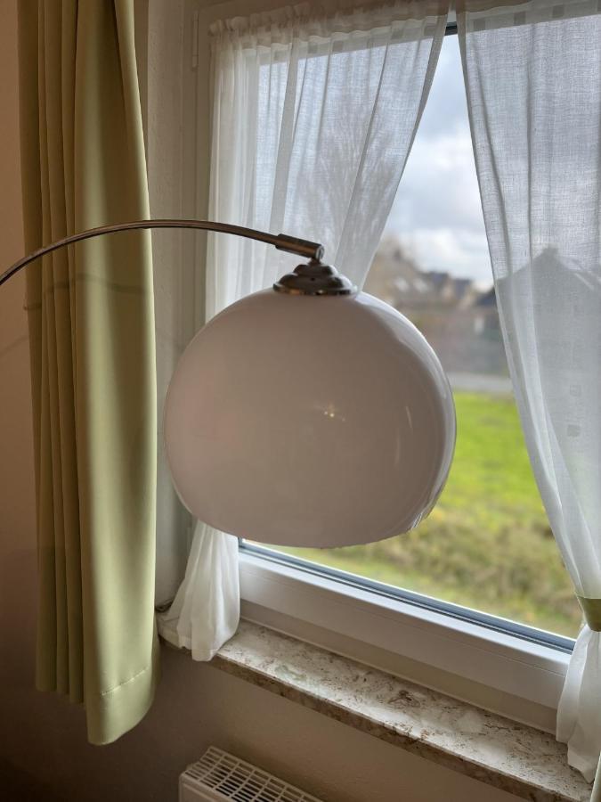 Haus Delphin - Ferienwohnung 2 นอร์เดอร์ไน ภายนอก รูปภาพ